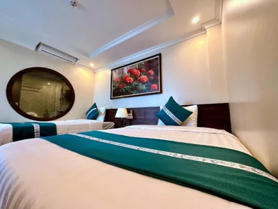 Twin Room — Calla Lily Hotel